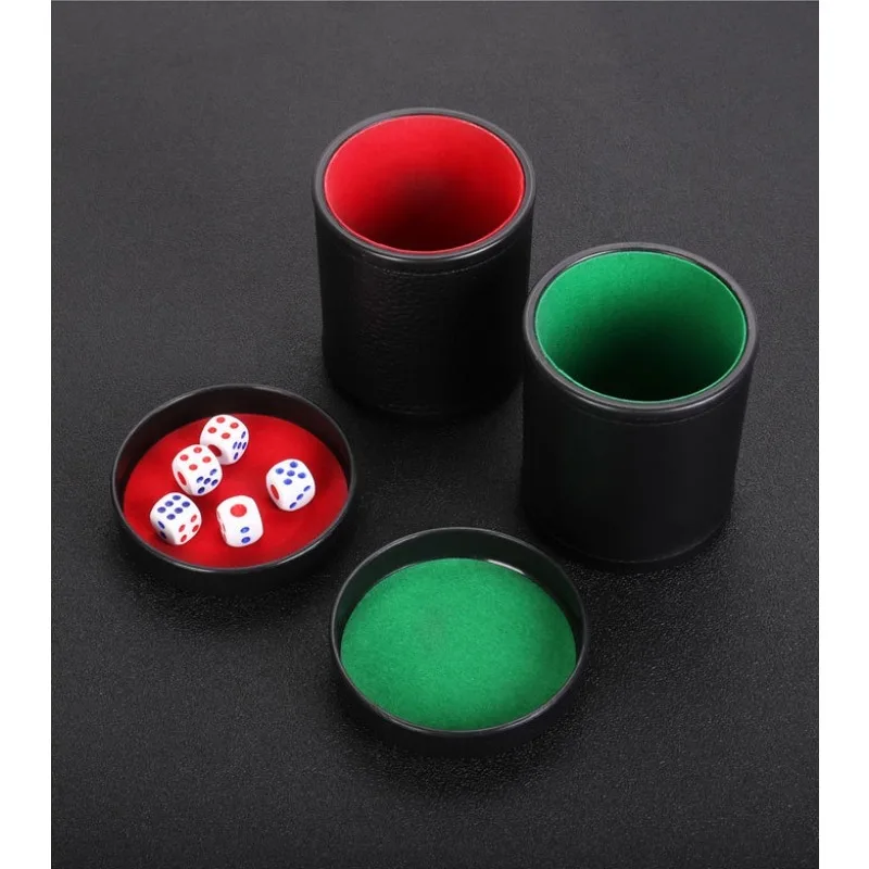 Dice Cup Set with Lid - Green/ - огляд і ціна Board Game Yahtzee
